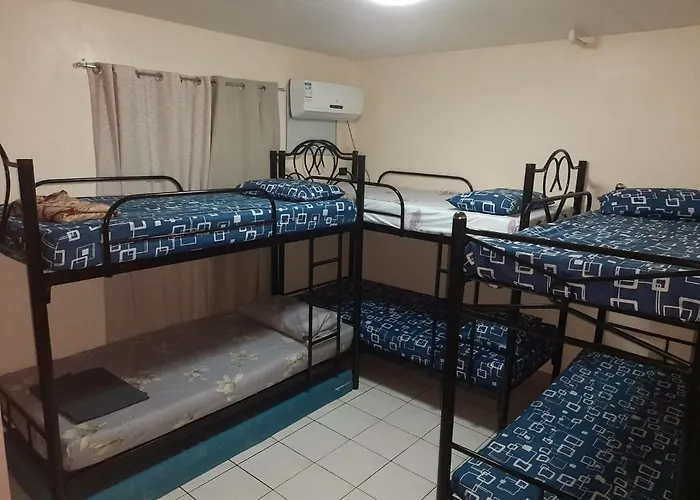 Lim House Pacific Hostel *